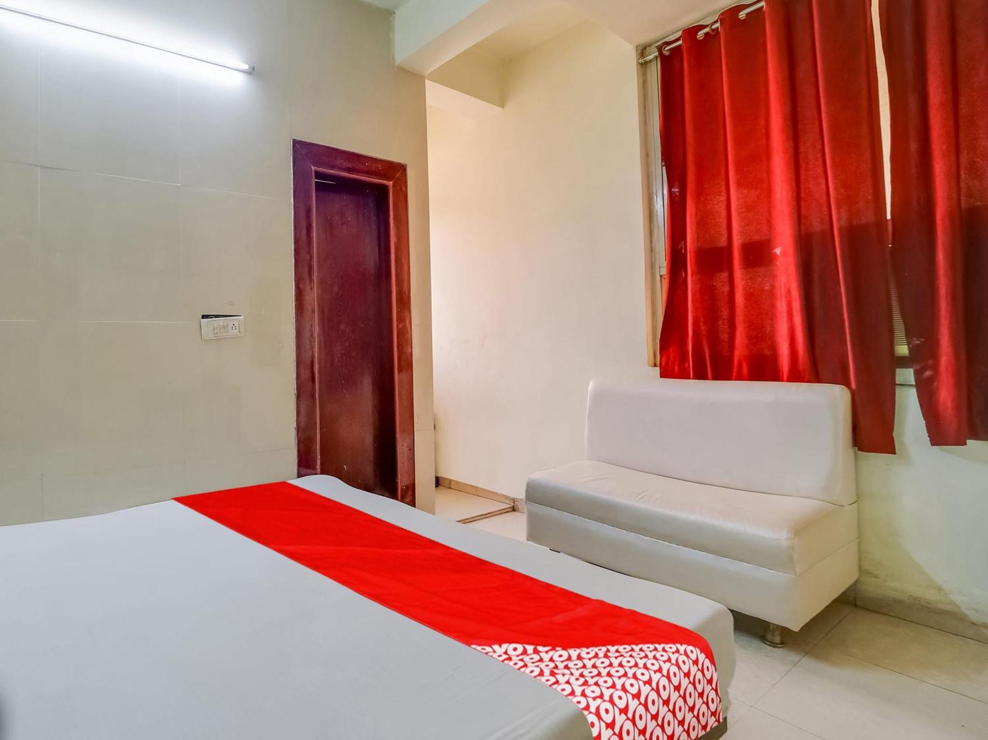 Hotel O Rama Krishna Bhopal Eksteriør bilde