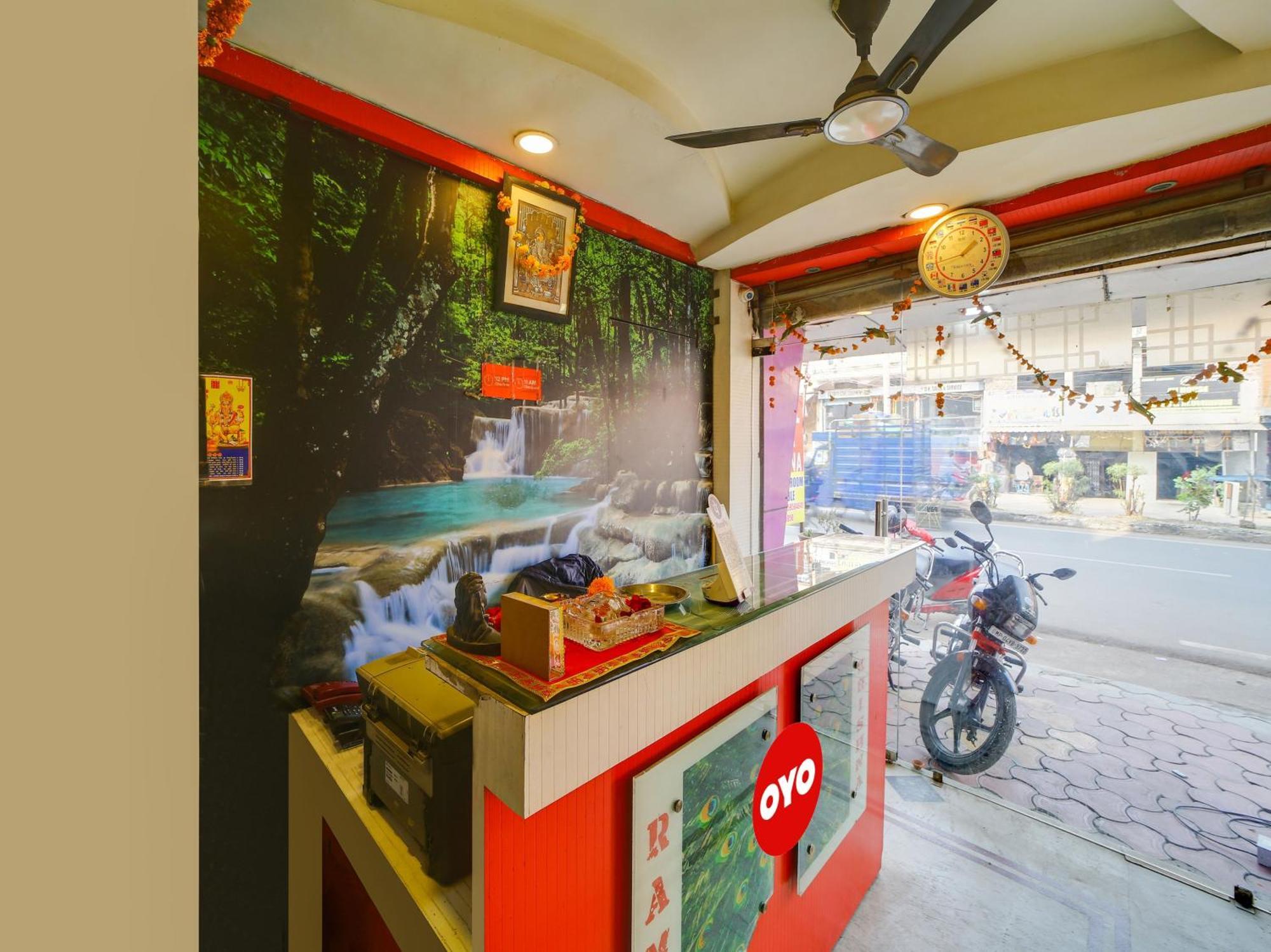 Hotel O Rama Krishna Bhopal Eksteriør bilde